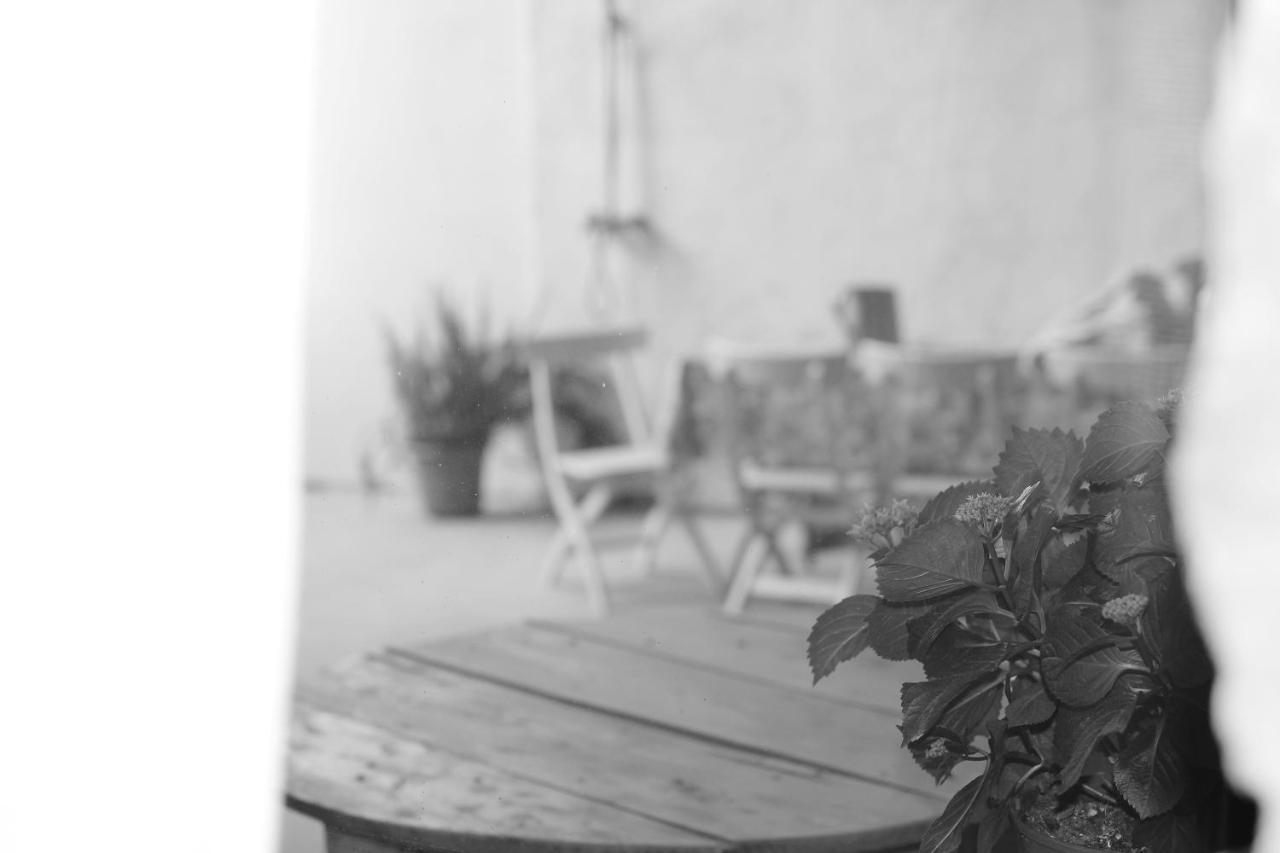 El Reposo De La Grulla Apartment Perales del Puerto Екстериор снимка
